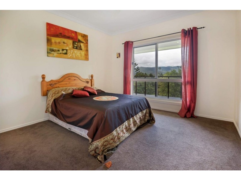 100 LIMERICK DRIVE, Witheren QLD 4275
