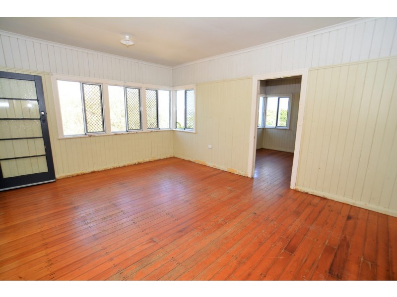 23 Waroon Street, Stafford QLD 4053