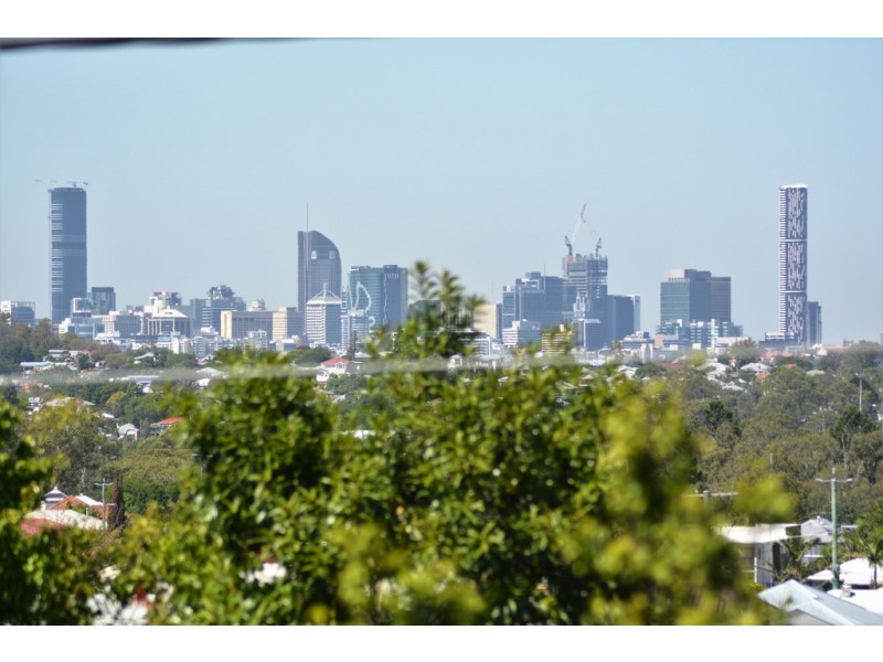 23 Waroon Street, Stafford QLD 4053