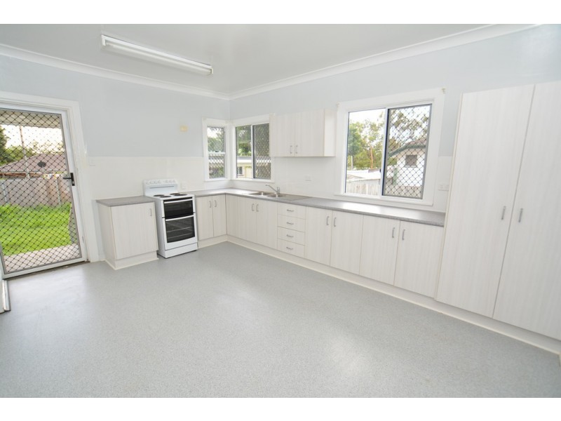 8 Keyatta Street, Zillmere QLD 4034