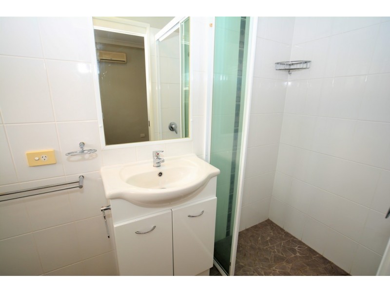 31 Zenith Avenue, Chermside QLD 4032