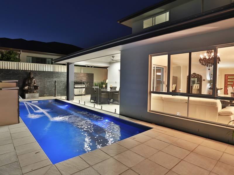 6 Seeana Crescent, Bridgeman Downs QLD 4035