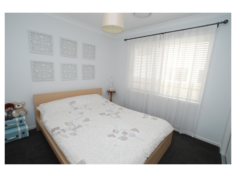 8 Centre Street, Aspley QLD 4034