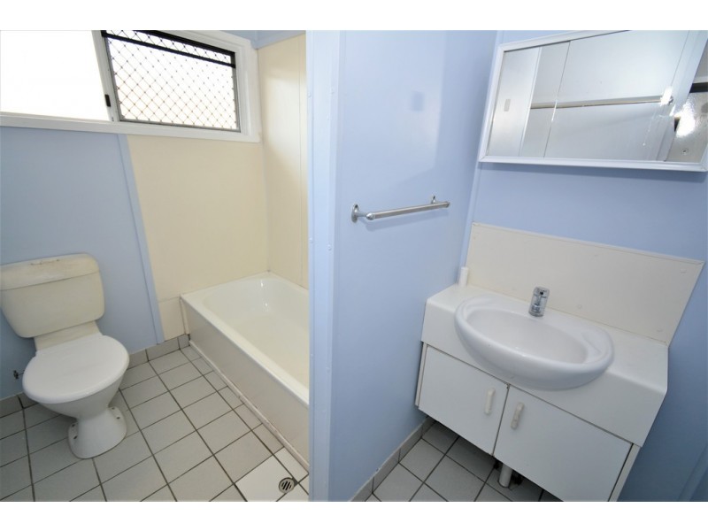 52 Farrant Street, Stafford Heights QLD 4053