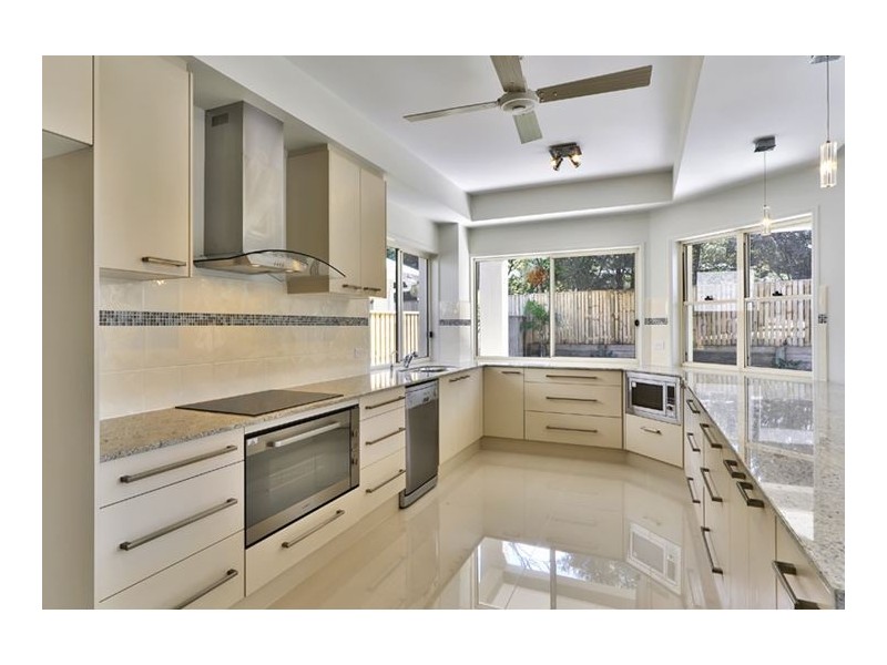 51 Taylor Street, Wavell Heights QLD 4012