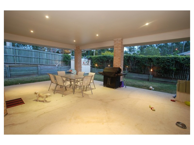 2 Highgrove Court, Kurwongbah QLD 4503