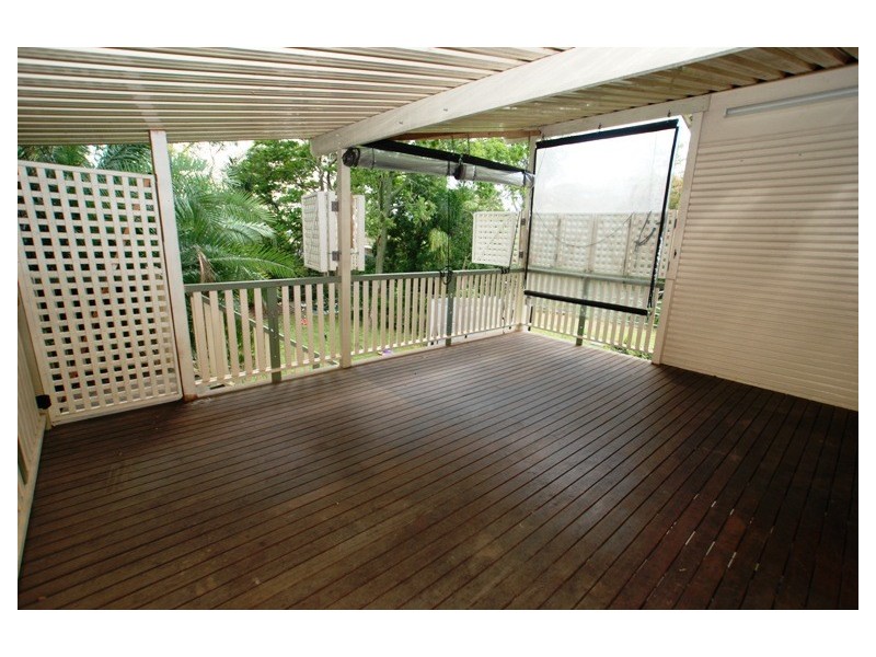 18 Beau-Vista Street, Geebung QLD 4034