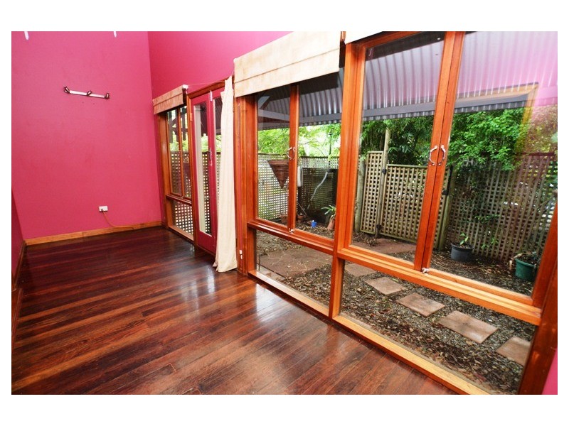 18 Beau-Vista Street, Geebung QLD 4034