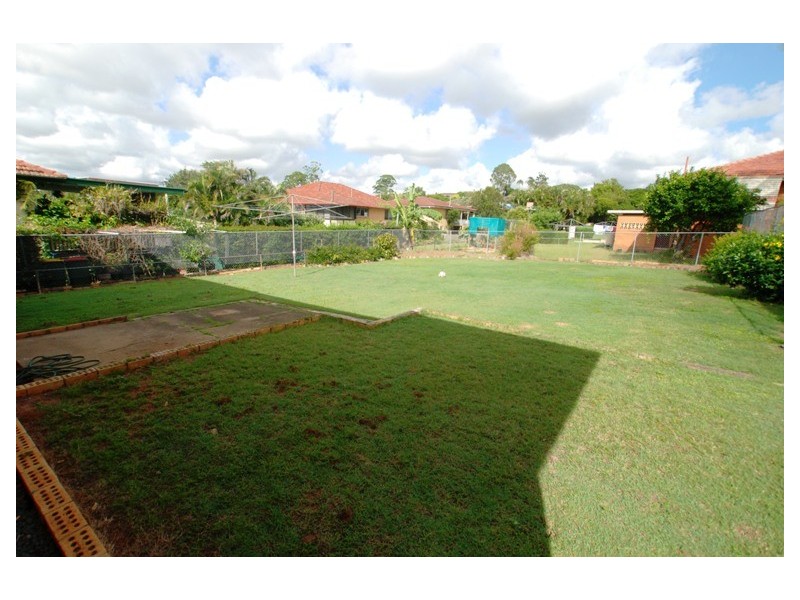 34 Marban Street, Chermside West QLD 4032