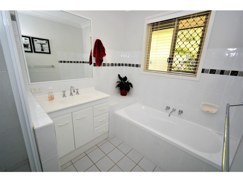 15 Florence Court, Narangba QLD 4504