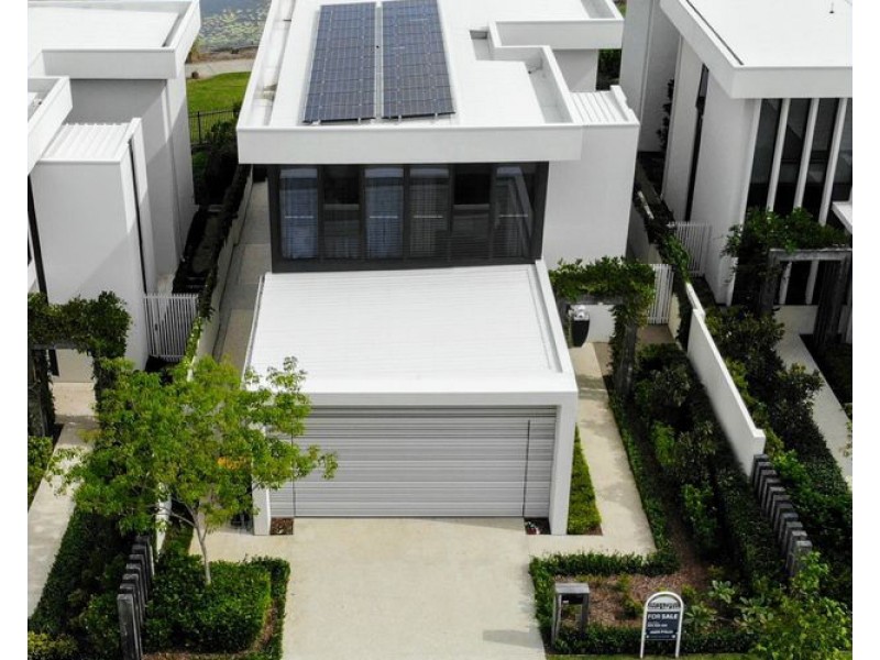 2490 THE PARKWAY, Sanctuary Cove QLD 4212