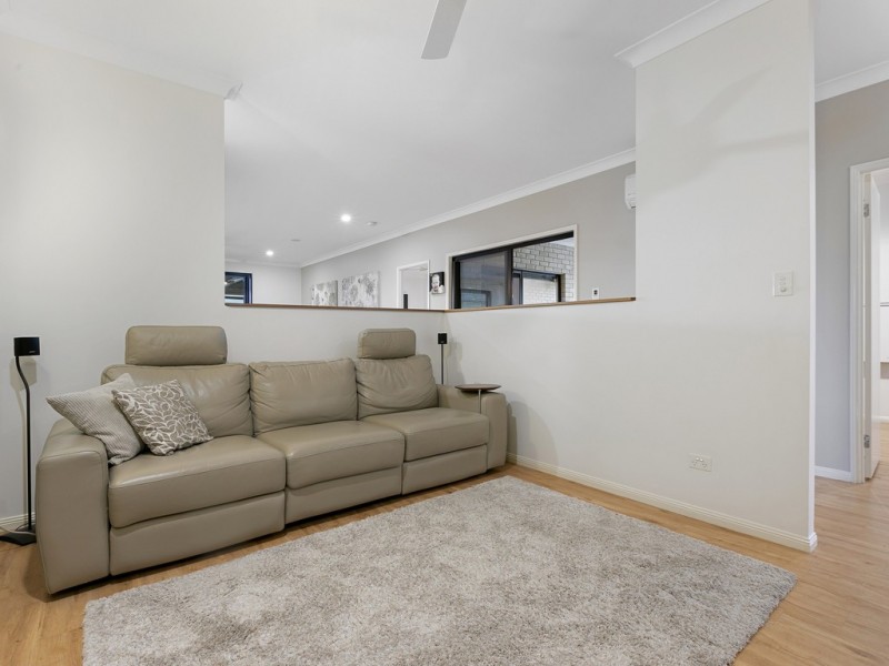 4 Anne Louise Close, Joyner QLD 4500