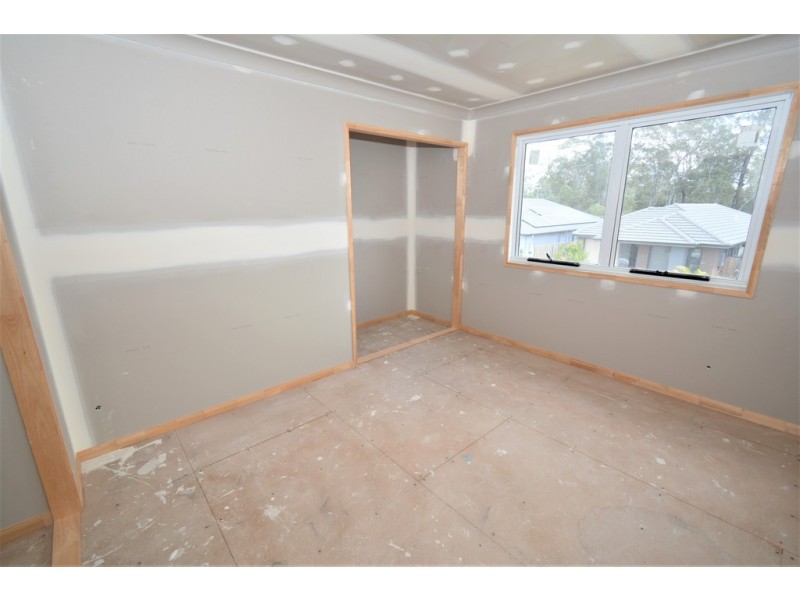 69 MacQuarie Circuit, Fitzgibbon QLD 4018