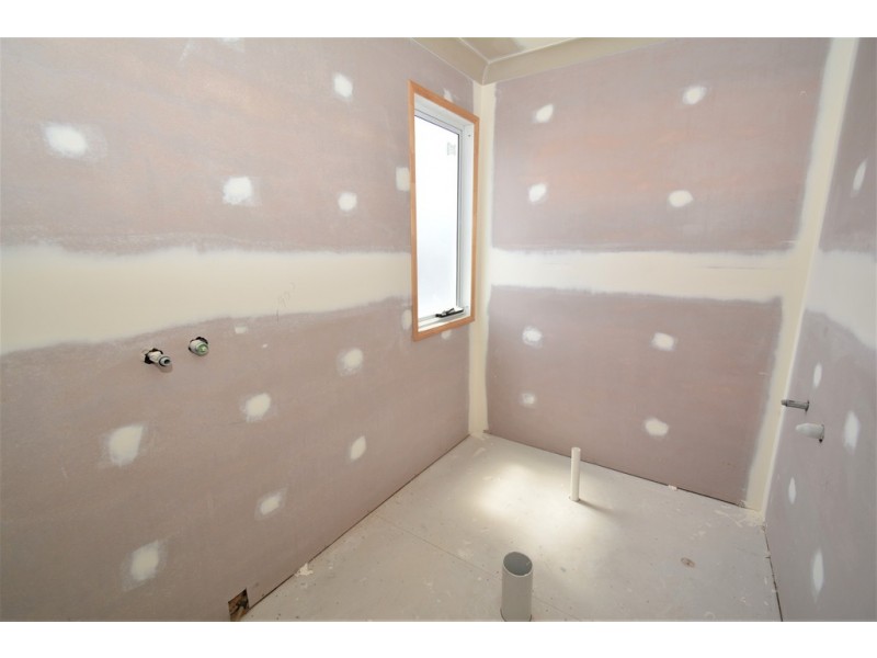 69 MacQuarie Circuit, Fitzgibbon QLD 4018