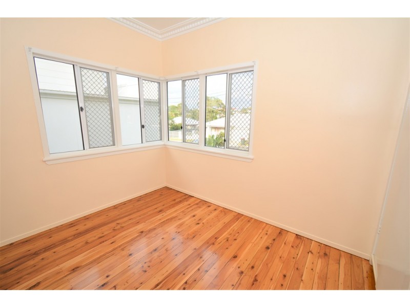 11 Alleena Street, Chermside QLD 4032