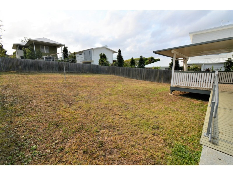 11 Alleena Street, Chermside QLD 4032