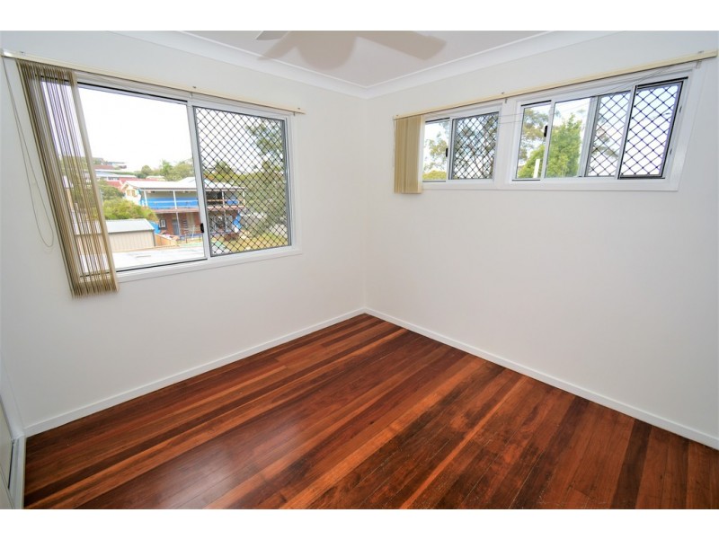 10 Detling Street, Stafford Heights QLD 4053