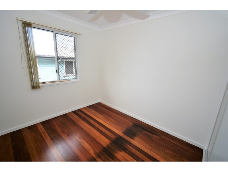 10 Detling Street, Stafford Heights QLD 4053