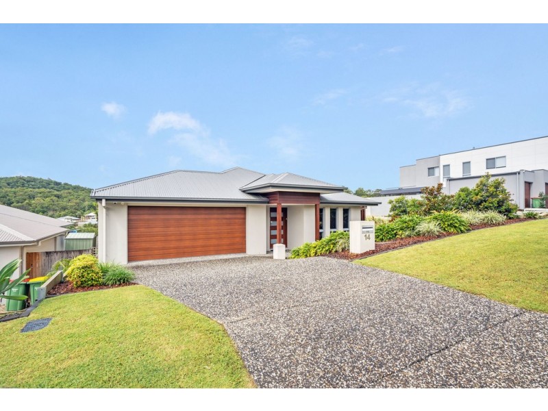 14 GREENCASTLE PARADE, Maudsland QLD 4210