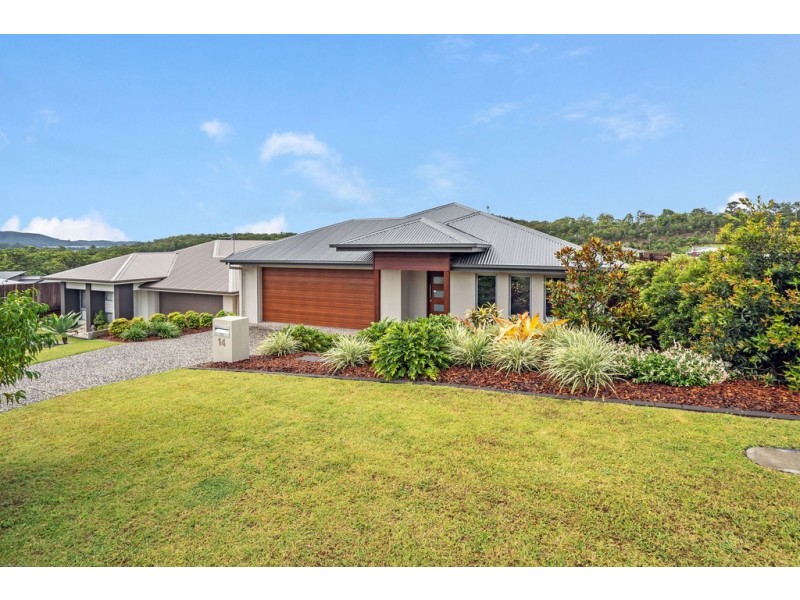 14 GREENCASTLE PARADE, Maudsland QLD 4210