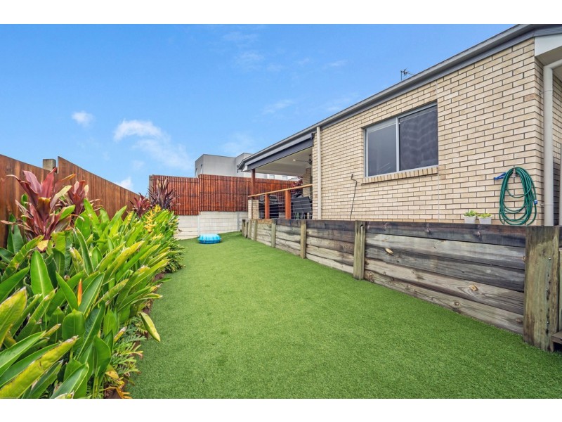 14 GREENCASTLE PARADE, Maudsland QLD 4210