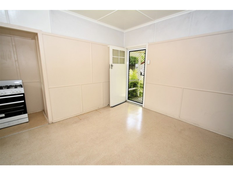 22 Nevitt Street, Stafford QLD 4053