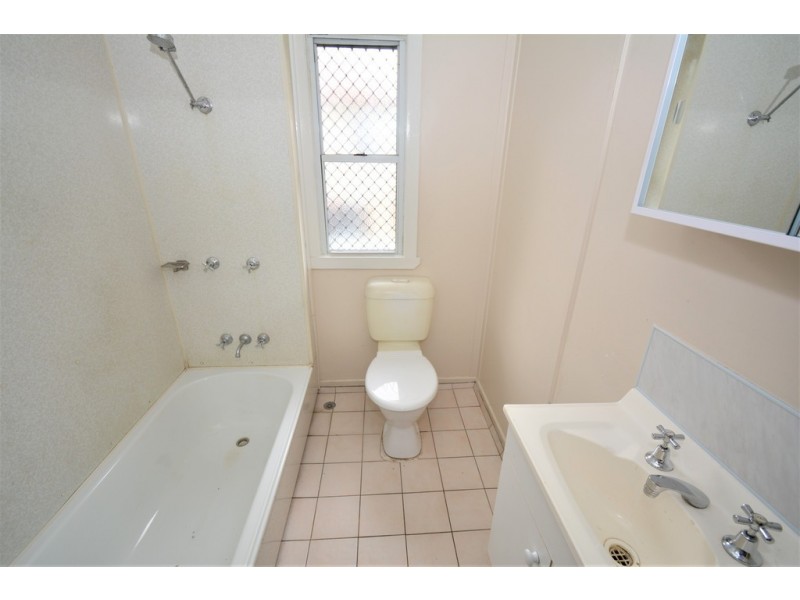 22 Nevitt Street, Stafford QLD 4053