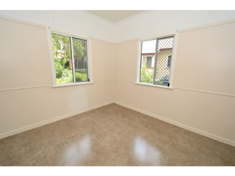 22 Nevitt Street, Stafford QLD 4053