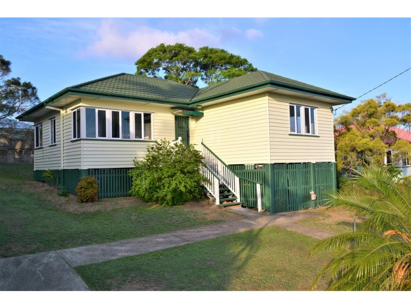 15 Waroon Street, Stafford QLD 4053