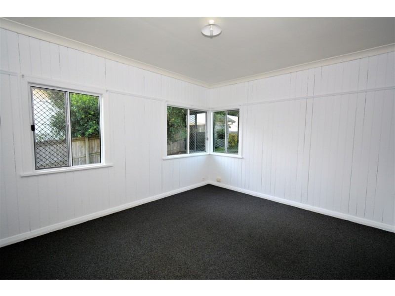 15 Waroon Street, Stafford QLD 4053