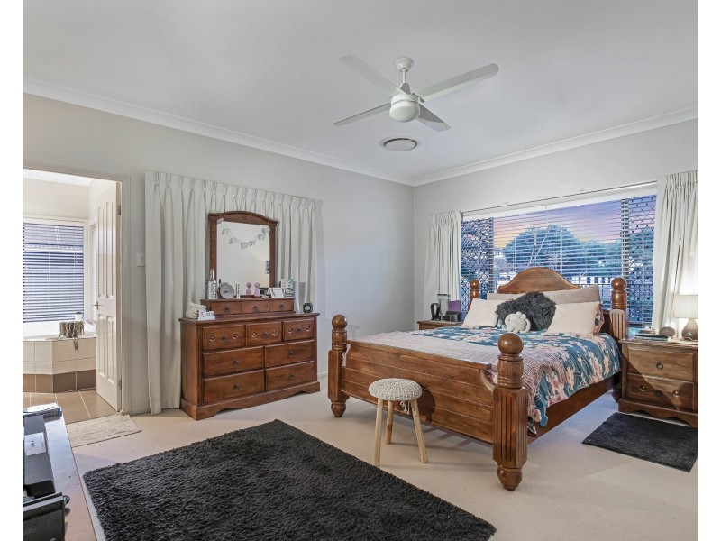 3 Trequanda Place, Bridgeman Downs QLD 4035