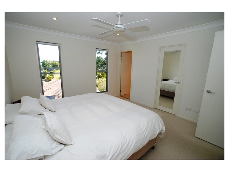 28 Brigadoon Crescent, Eatons Hill QLD 4037