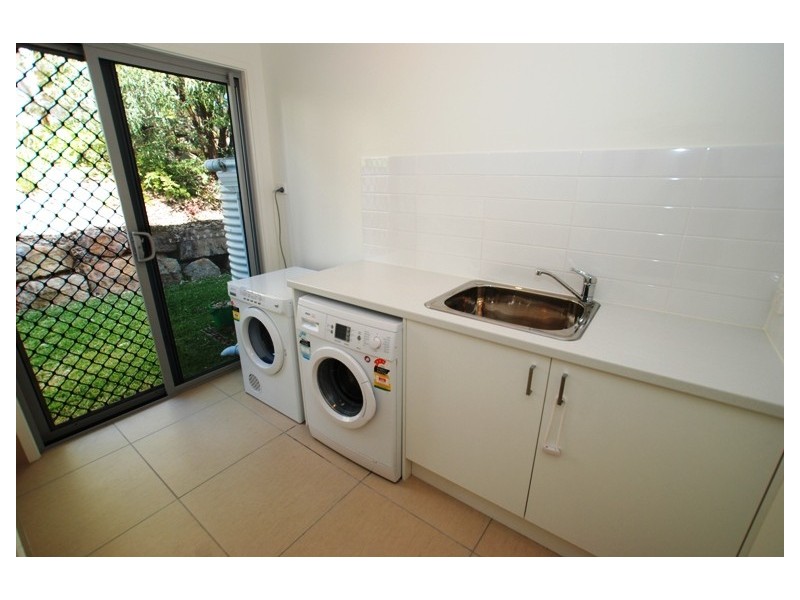 28 Brigadoon Crescent, Eatons Hill QLD 4037