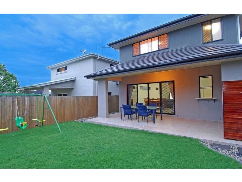 15 Tathra Street, Stafford QLD 4053