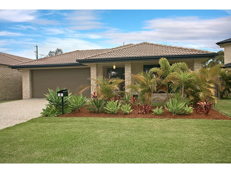 6 Petrie Crescent, Aspley QLD 4034