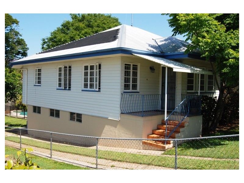 11  Pedley Street, Wavell Heights QLD 4012