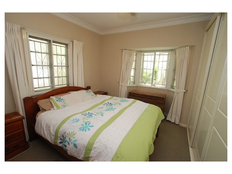 11  Pedley Street, Wavell Heights QLD 4012