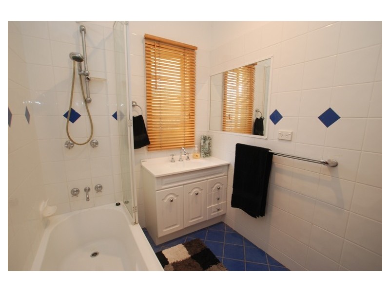 11  Pedley Street, Wavell Heights QLD 4012