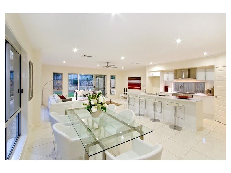 4A Crofton Street, Geebung QLD 4034