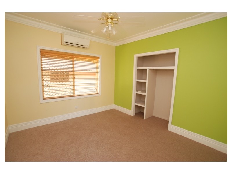 1 Winchcombe Avenue, Murrumba Downs QLD 4503