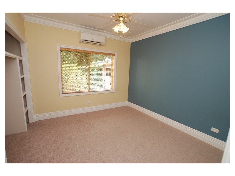 1 Winchcombe Avenue, Murrumba Downs QLD 4503