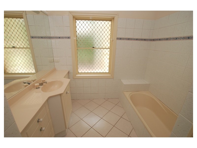 1 Winchcombe Avenue, Murrumba Downs QLD 4503