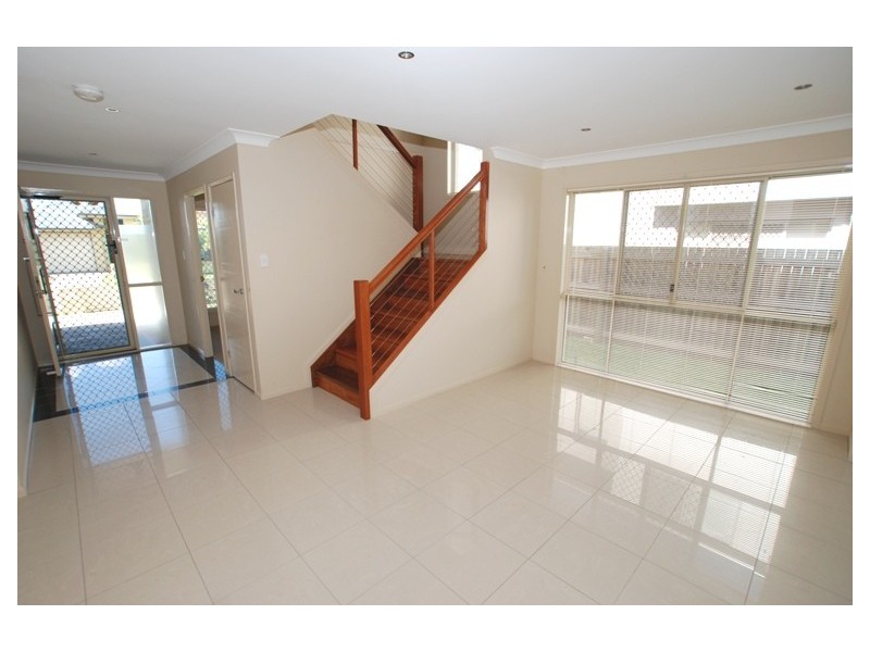 33 Caribou Crescent, Fitzgibbon QLD 4018