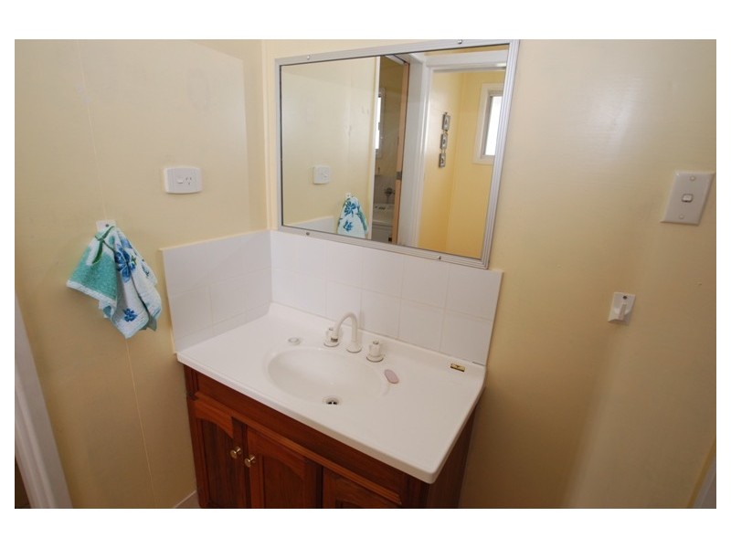 22 Lyre Bird Lane, Bongaree QLD 4507