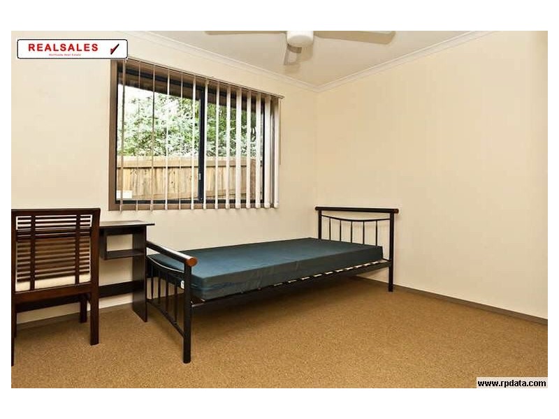 1078 Anzac Avenue, Petrie QLD 4502