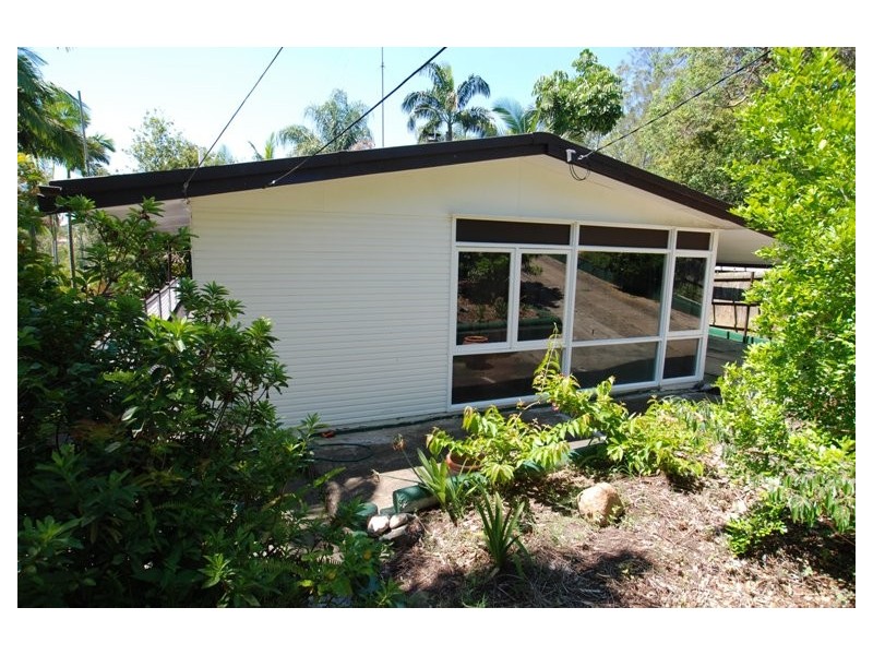 12 Parnoo Street, Mitchelton QLD 4053