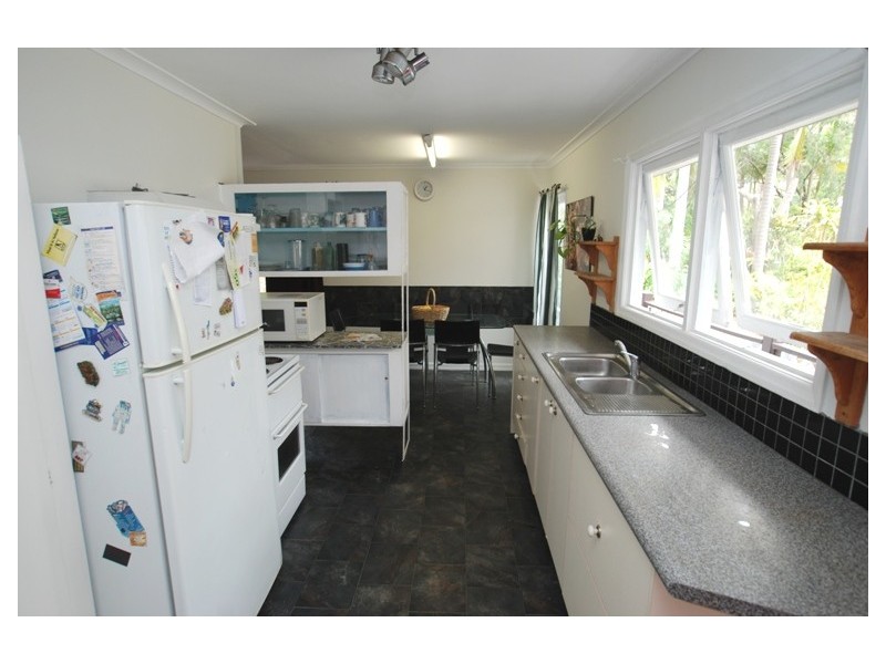 12 Parnoo Street, Mitchelton QLD 4053