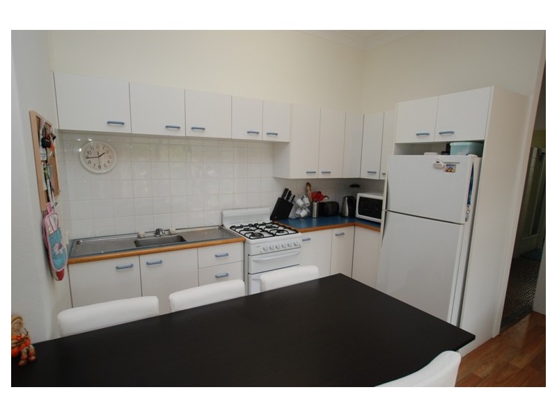 1/112 Ashgrove Ave, Ashgrove QLD 4060