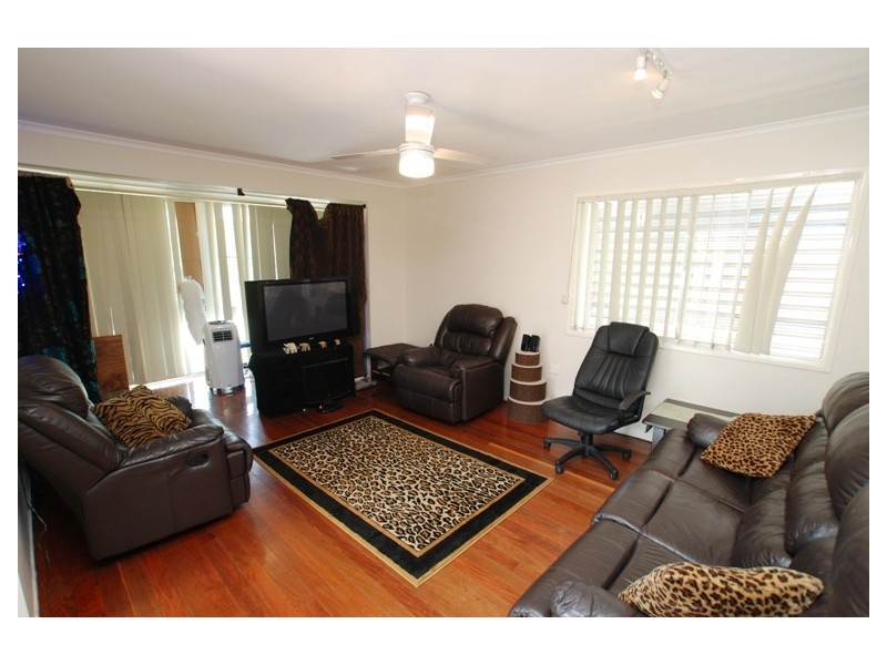 7 Coppin Street West, Kallangur QLD 4503