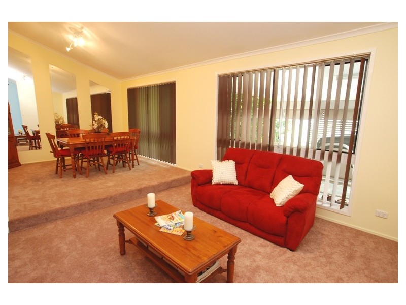 10 Tarrilli Place, Carseldine QLD 4034